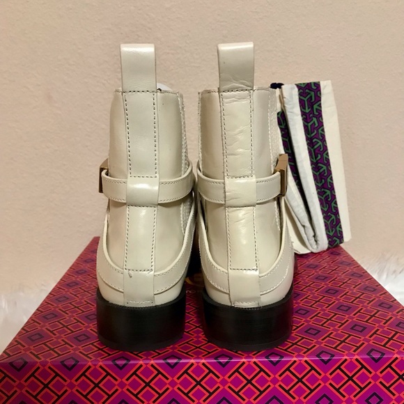 TORY BURCH T-HARDWARE CHELSEA BOOTS SIZE 8,10 - Picture 4 of 16